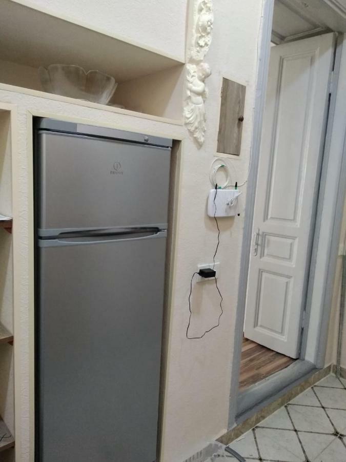 Apartment On The Delara Aliyeva Street バクー エクステリア 写真